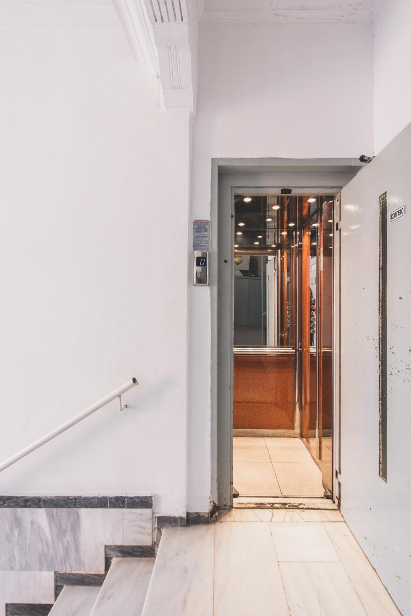 Luxury Flat In Historical Athens-Livingstone Opal Appartement Buitenkant foto